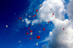 Himmel Herzen Valentin gfrei Stephanie Rank auf Pixabay
