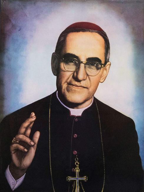 portrait oscar romero by schwarzbach misereor pfarrbriefservice